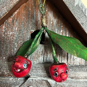 Xmas Ornament - Cherry
